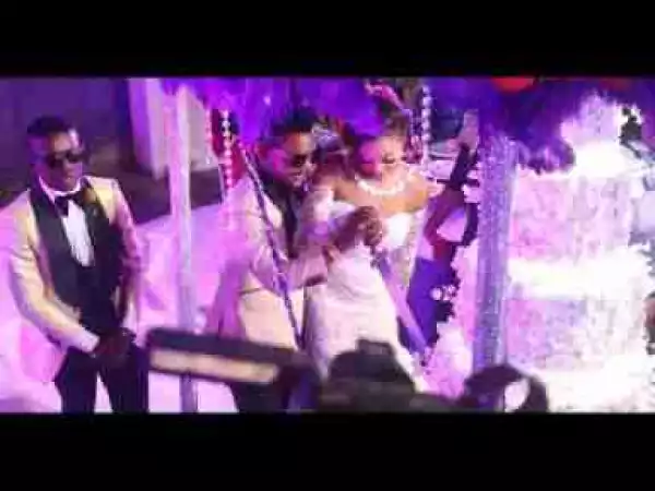 Video: See The Gigantic N5Million Cake, Oritsefemi & His Wife Cuts At Their Wedding Reception